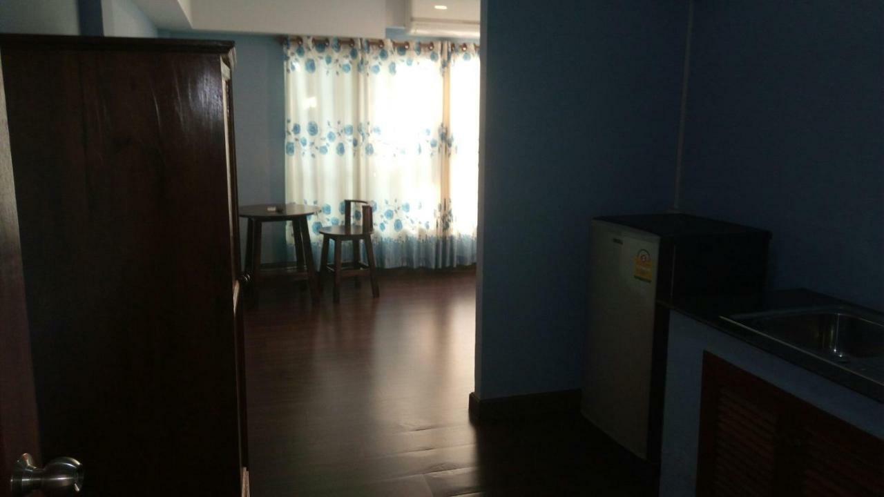 Room To Let Csiangmaj Kültér fotó